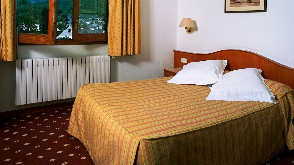 ארטיאס Hotel Edelweiss מראה חיצוני תמונה