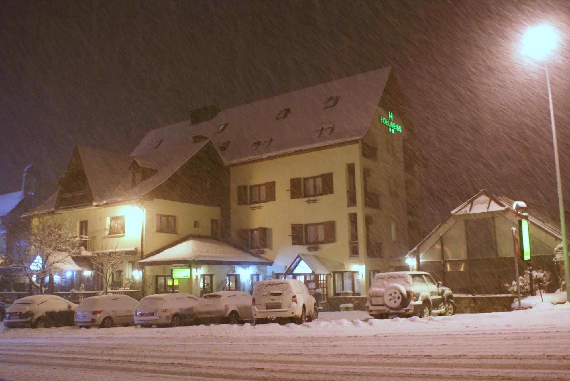 ארטיאס Hotel Edelweiss מראה חיצוני תמונה