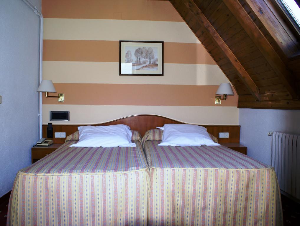 ארטיאס Hotel Edelweiss מראה חיצוני תמונה