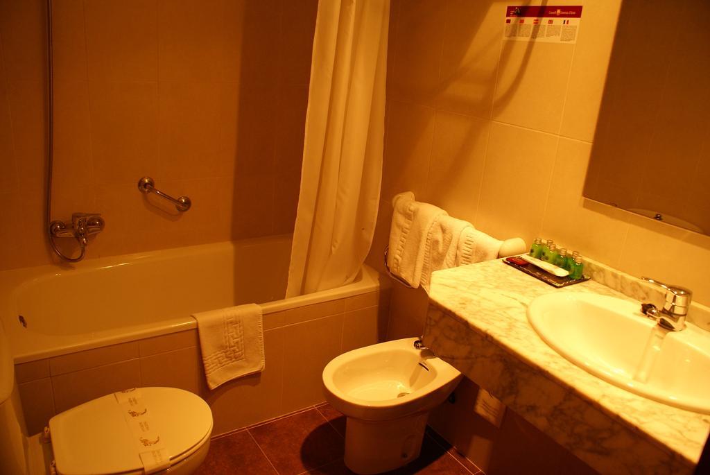 ארטיאס Hotel Edelweiss חדר תמונה